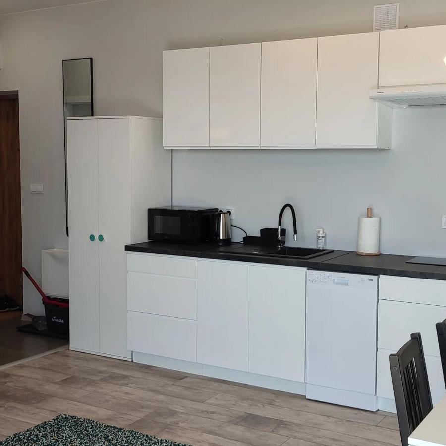 Apartamenty Wilga Z Calorocznym Jacuzzi I Letnim Basenem Exterior foto