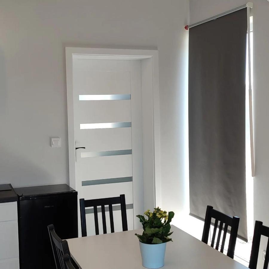 Apartamenty Wilga Z Calorocznym Jacuzzi I Letnim Basenem Exterior foto