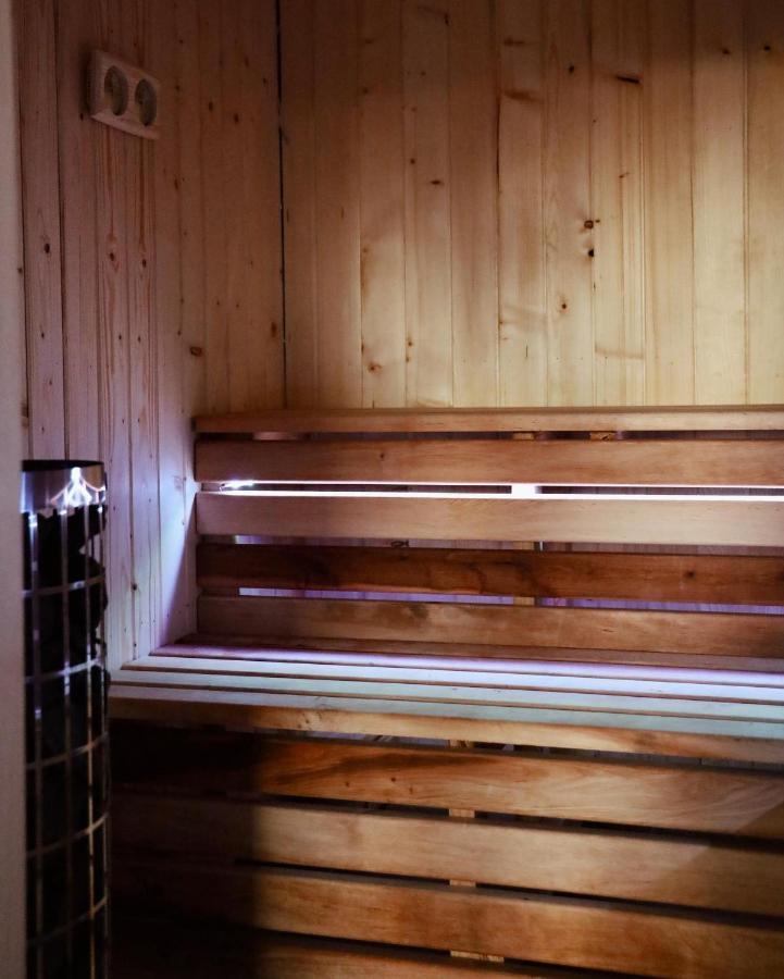 Apartamenty Wilga Z Calorocznym Jacuzzi I Letnim Basenem Exterior foto