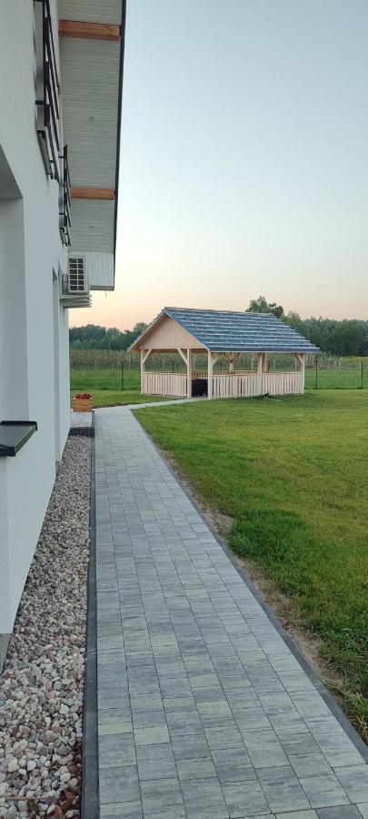 Apartamenty Wilga Z Calorocznym Jacuzzi I Letnim Basenem Exterior foto
